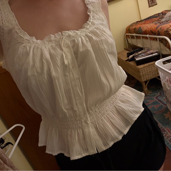 Brand new American Eagle Outfitters Cream vintage style lacy camisole - Picture 2 of 6